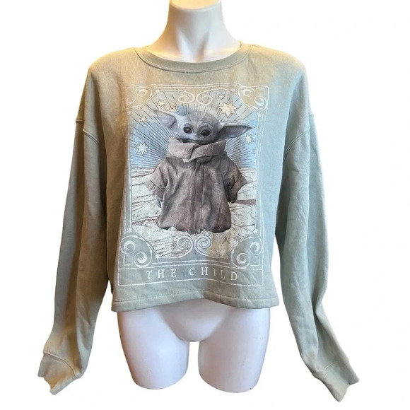Star Wars Mandalorian The Child Baby Yoda Crop Green Sweatshirt Size 2XL - Picture 1 of 6